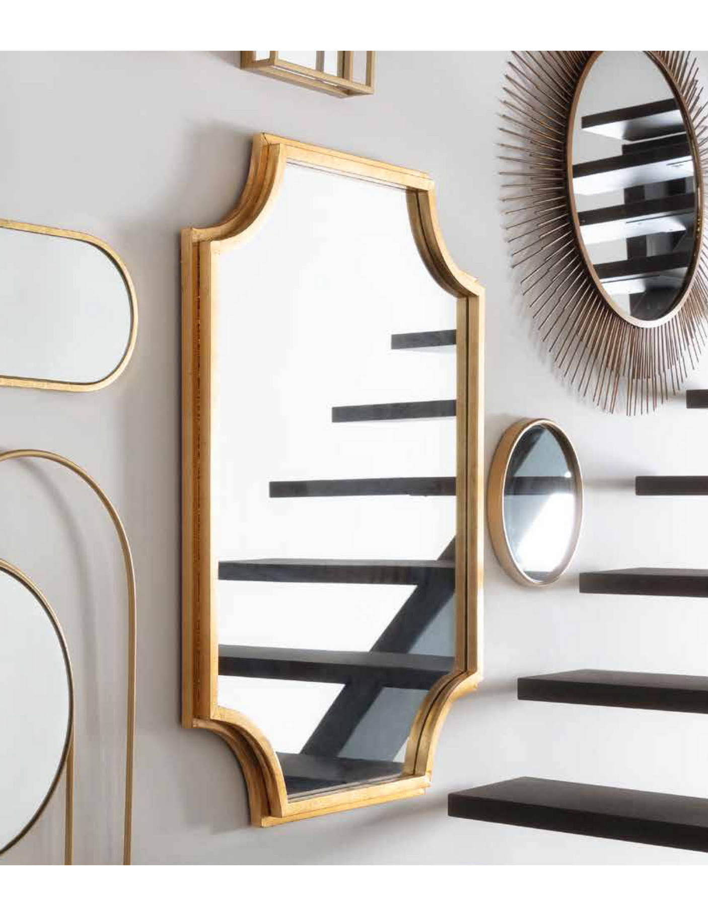 Small Gold Round Minimalist Wall Mirror