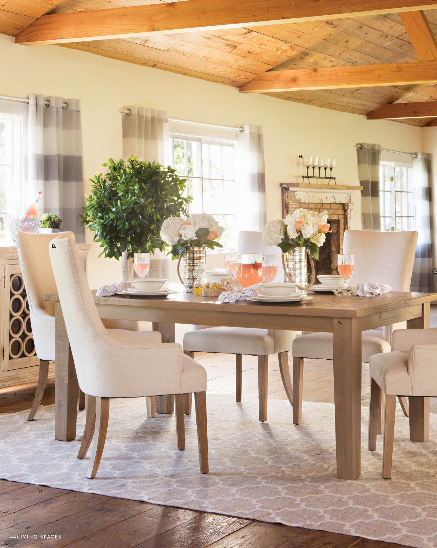 thalia dining table